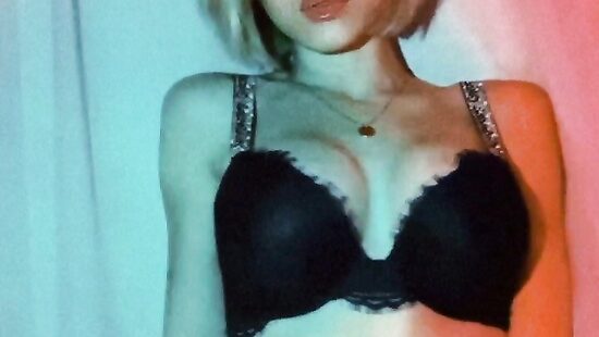kiss Me