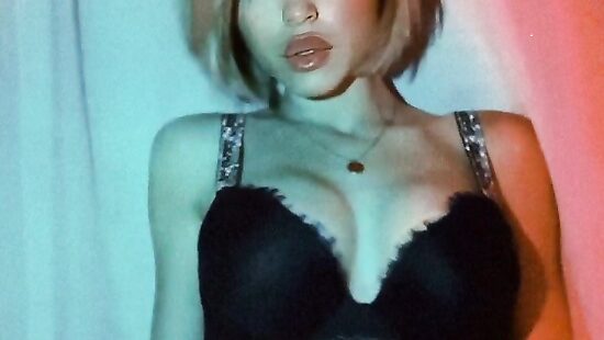 kiss Me