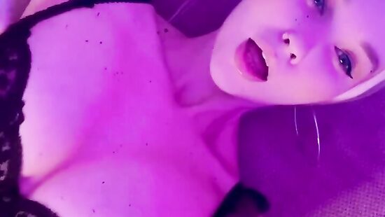 kiss me 