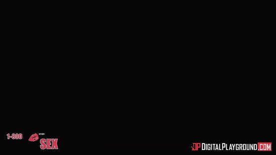 Знойная милфа вместе с мужиком склонили молоденькую худышку к сексу втроем