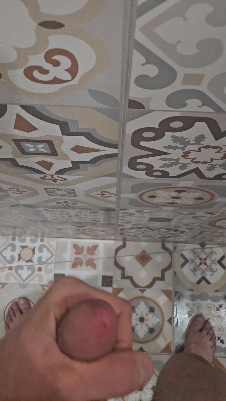 В душе       